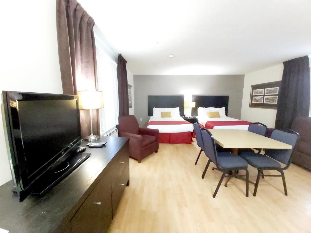 Seely's 3* Shediac